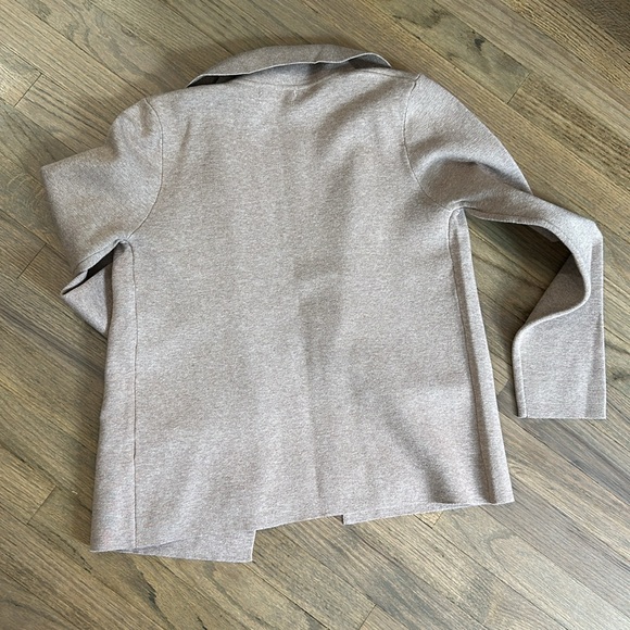 NWOT Latte Collared Button Down Jacket - Picture 7 of 7